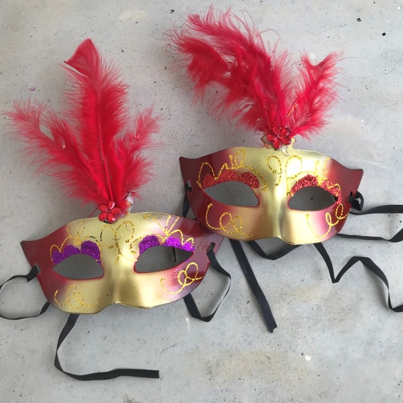 New year Party Mask Light Up Red Feather Disco - Picture 2 of 8